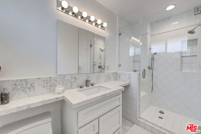 16012 Meadowcrest Road, Sherman Oaks, CA 91403