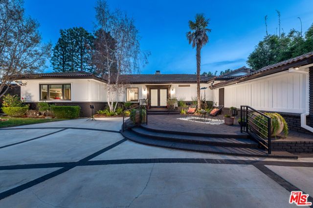 16012 Meadowcrest Road, Sherman Oaks, CA 91403