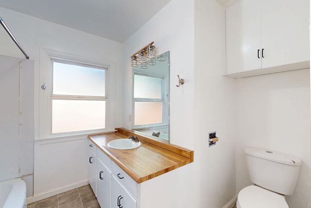 353 N Lawrence Ave, Yuba City, CA 95991