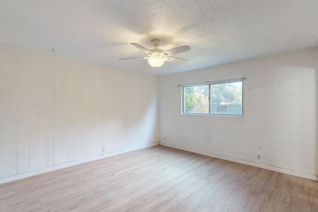 353 N Lawrence Ave, Yuba City, CA 95991