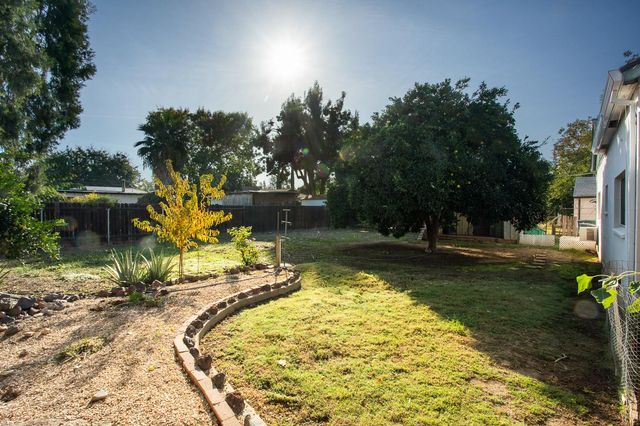 353 N Lawrence Ave, Yuba City, CA 95991