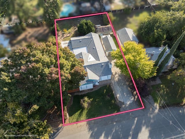 353 N Lawrence Ave, Yuba City, CA 95991