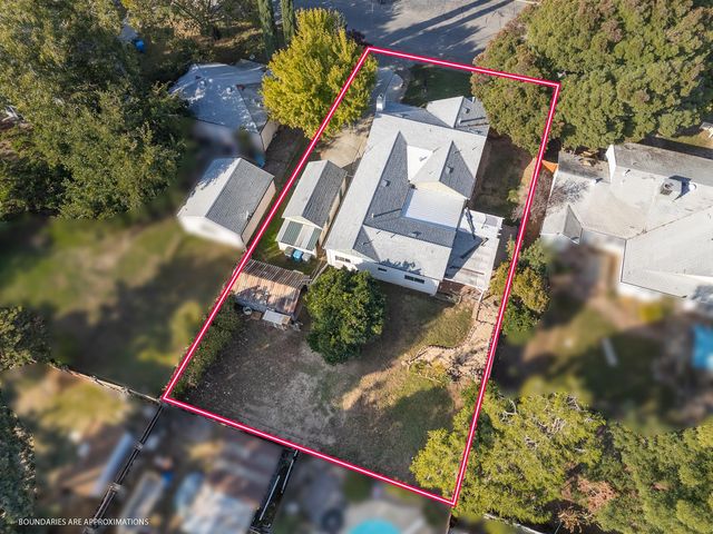 353 N Lawrence Ave, Yuba City, CA 95991