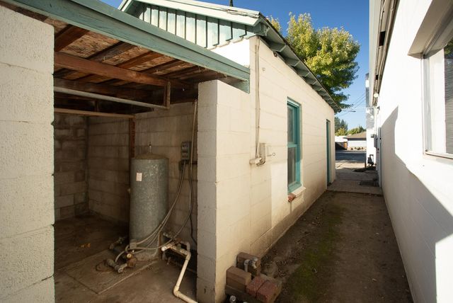 353 N Lawrence Ave, Yuba City, CA 95991