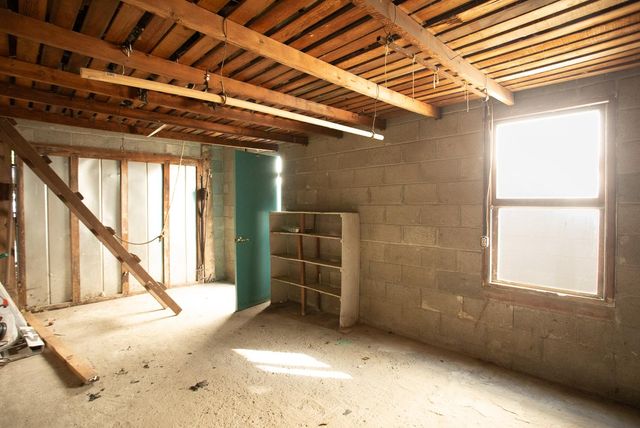 353 N Lawrence Ave, Yuba City, CA 95991