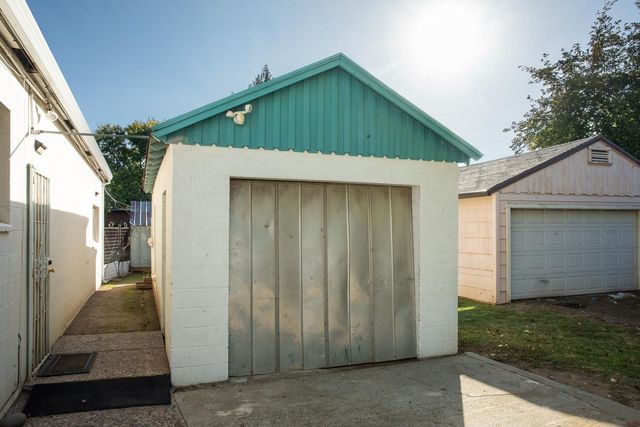 353 N Lawrence Ave, Yuba City, CA 95991