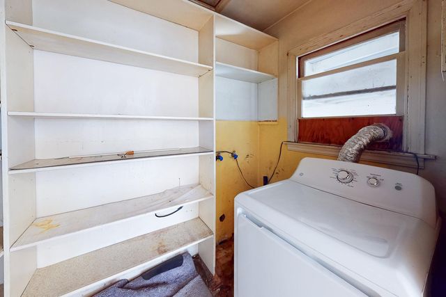 353 N Lawrence Ave, Yuba City, CA 95991