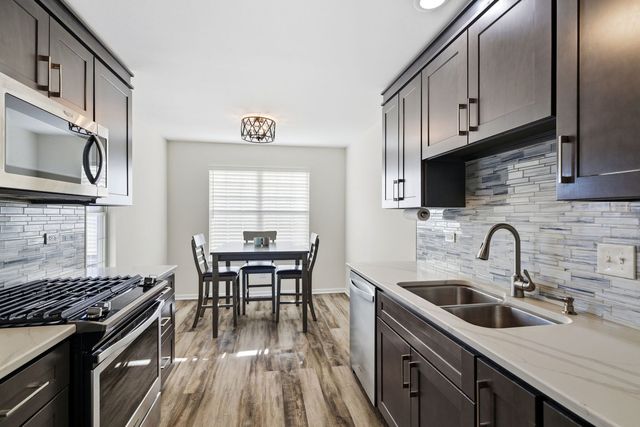 9214 W Pullman Court 9214, Mokena, IL 60448