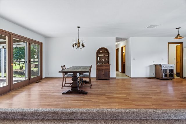 16945 McCoy Road, Cottonwood, CA 96022