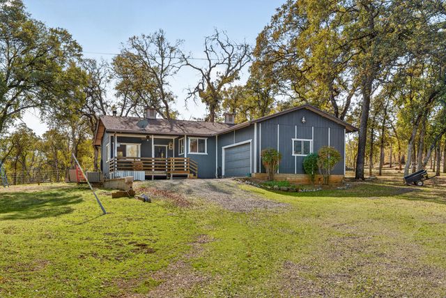 16945 McCoy Road, Cottonwood, CA 96022