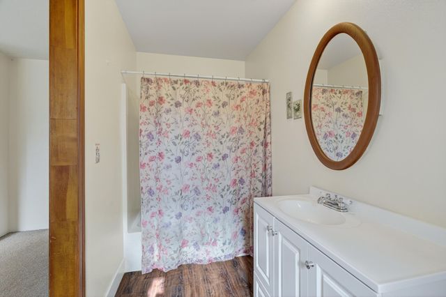 16945 McCoy Road, Cottonwood, CA 96022