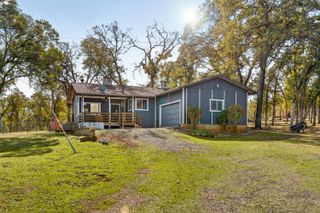 16945 McCoy Road, Cottonwood, CA 96022