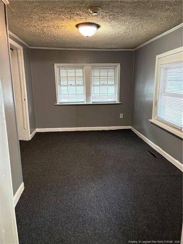911 Henderson Avenue, Fayetteville, NC 28301