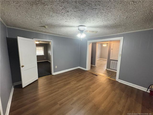 911 Henderson Avenue, Fayetteville, NC 28301