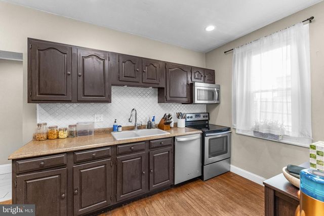 28 S 5TH ST, Perkasie, PA 18944