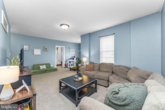 28 S 5TH ST, Perkasie, PA 18944