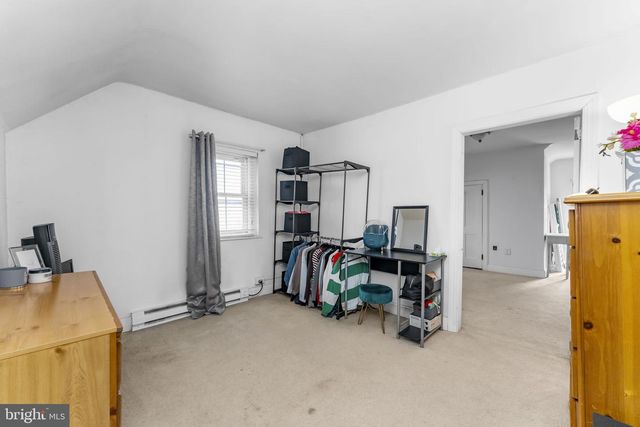 28 S 5TH ST, Perkasie, PA 18944