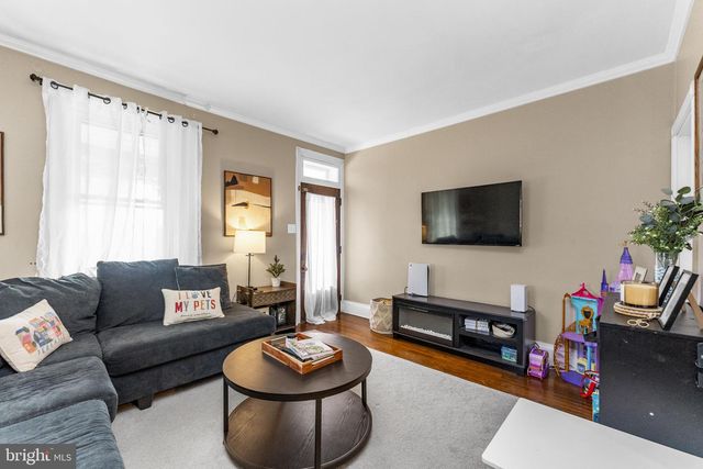 28 S 5TH ST, Perkasie, PA 18944