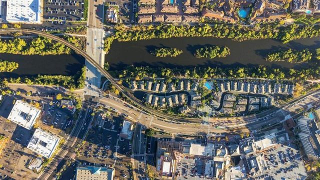 7707 Hazard Center Rd, San Diego, CA 92108
