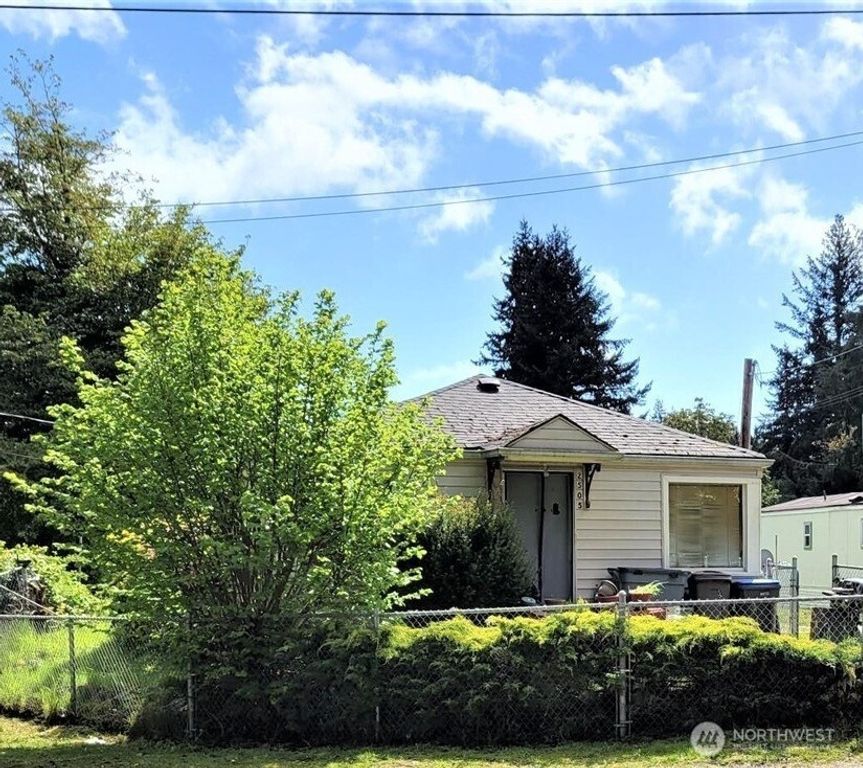 2507 Erlands Point Road NW, Bremerton, WA 98312