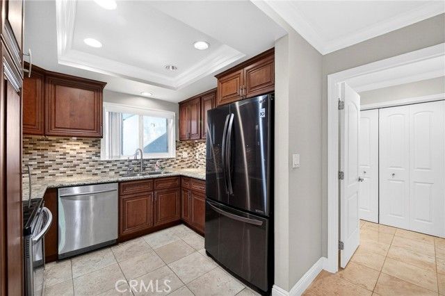 2393 Via Mariposa 2B, Laguna Woods, CA 92637