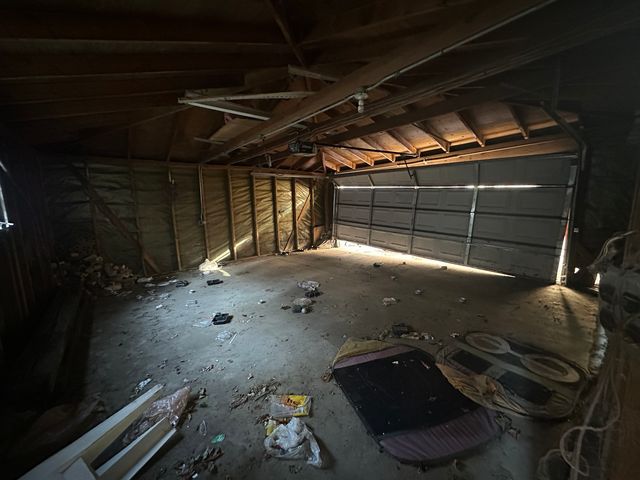 8039 S Ingleside Avenue, Chicago, IL 60619