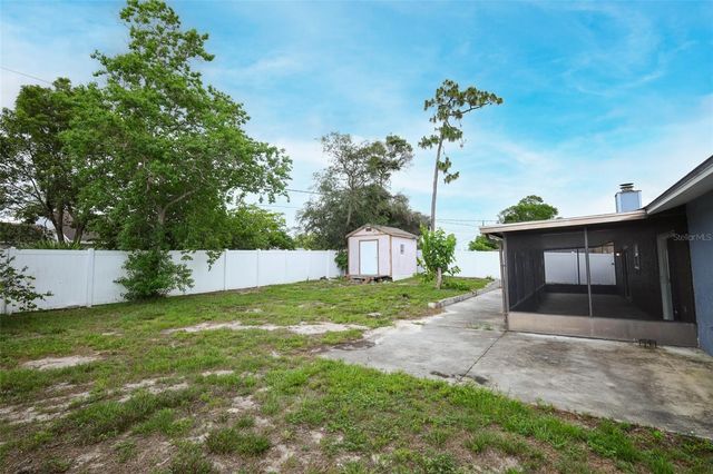 3075 MAPLESHADE STREET, Deltona, FL 32738