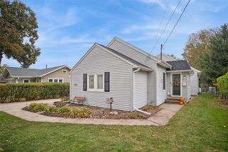 3403 47th Street, Des Moines, IA 50310