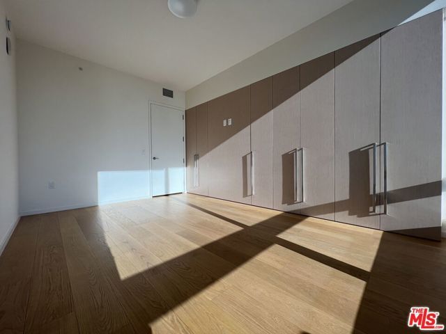 877 Francisco Street 2610, Los Angeles, CA 90017