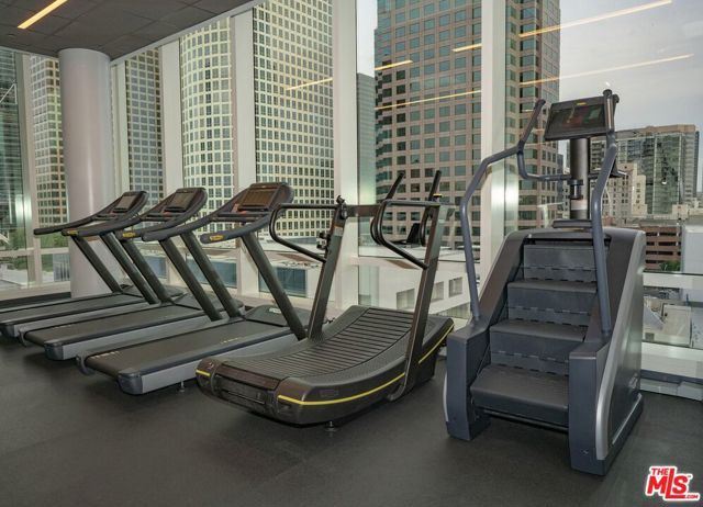 877 Francisco Street 2610, Los Angeles, CA 90017