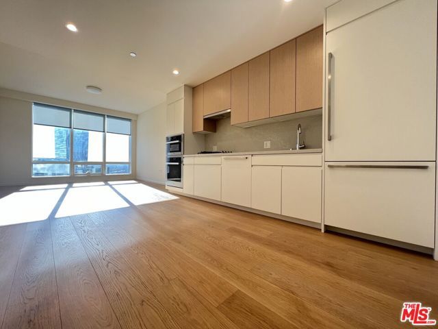 877 Francisco Street 2610, Los Angeles, CA 90017