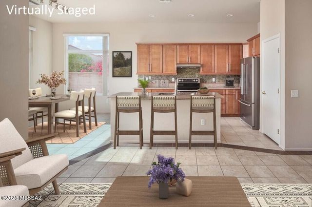 938 E Grass Meadow Place, Oro Valley, AZ 85755