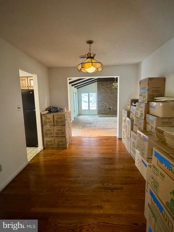 303 WESTMORELAND DR, Stephens City, VA 22655