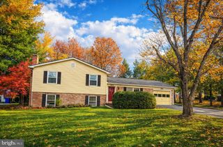 303 WESTMORELAND DR, Stephens City, VA 22655