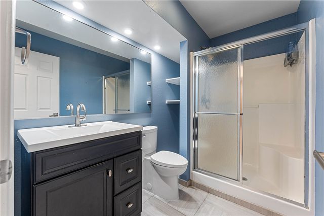 2411 N Bronze Tree Drive, Fayetteville, AR 72703
