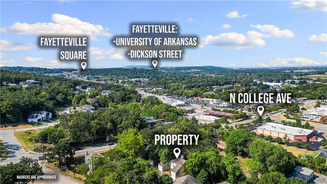 2411 N Bronze Tree Drive, Fayetteville, AR 72703