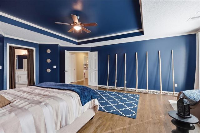 12914 Mackey Street, Overland Park, KS 66213