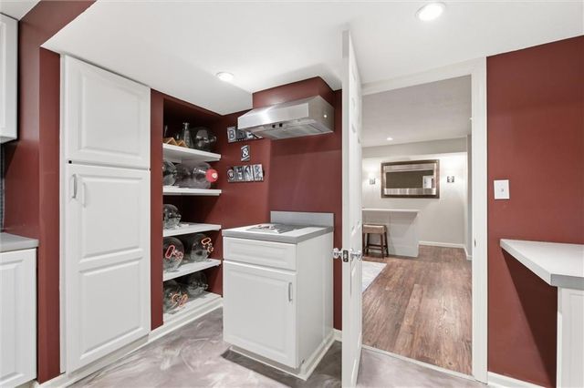 12914 Mackey Street, Overland Park, KS 66213