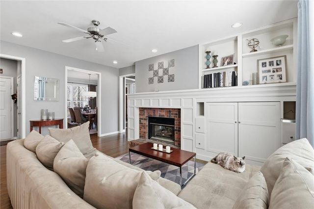 12914 Mackey Street, Overland Park, KS 66213