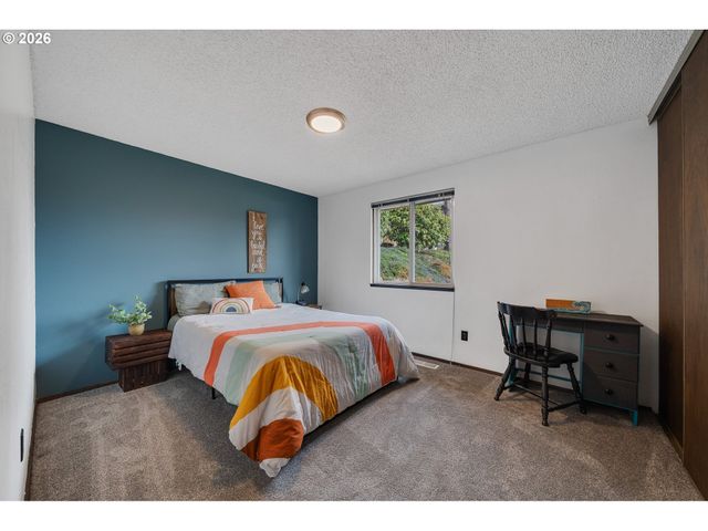 8630 BEWLEY St, Bay City, OR 97107