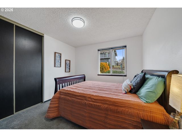 8630 BEWLEY St, Bay City, OR 97107