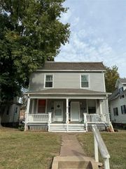 124 N Virginia Avenue, Belleville, IL 62220