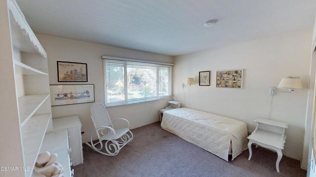 10900 Des Moines Avenue, Porter Ranch, CA 91326