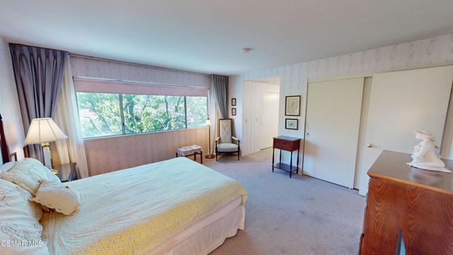 10900 Des Moines Avenue, Porter Ranch, CA 91326