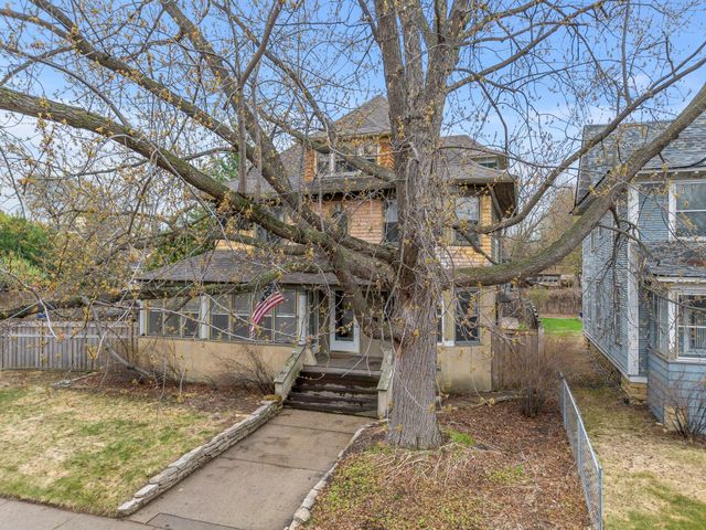 924 Marshall Avenue, Saint Paul, MN 55104