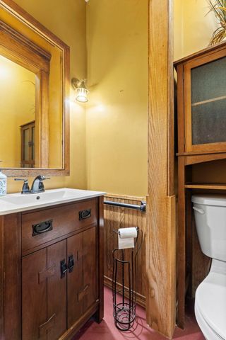 924 Marshall Avenue, Saint Paul, MN 55104