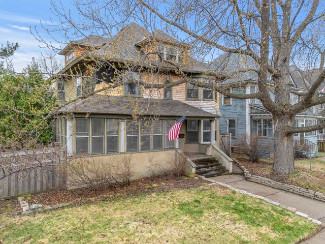 924 Marshall Avenue, Saint Paul, MN 55104
