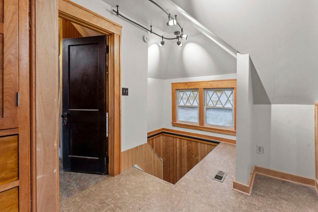 924 Marshall Avenue, Saint Paul, MN 55104