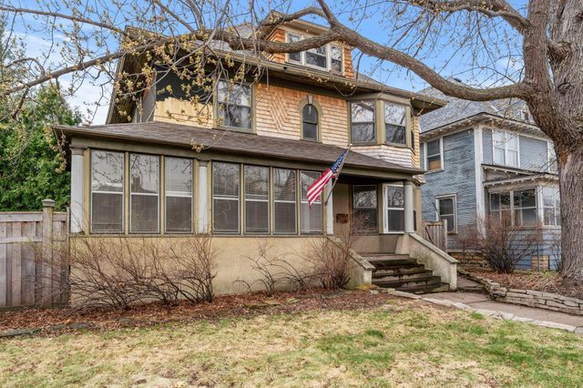 924 Marshall Avenue, Saint Paul, MN 55104