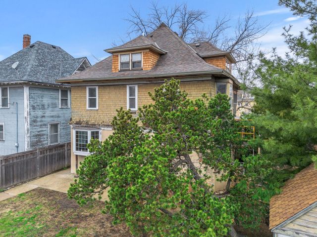 924 Marshall Avenue, Saint Paul, MN 55104